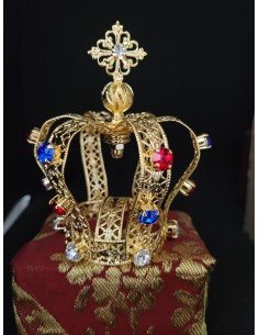 Corona imperiales piedras