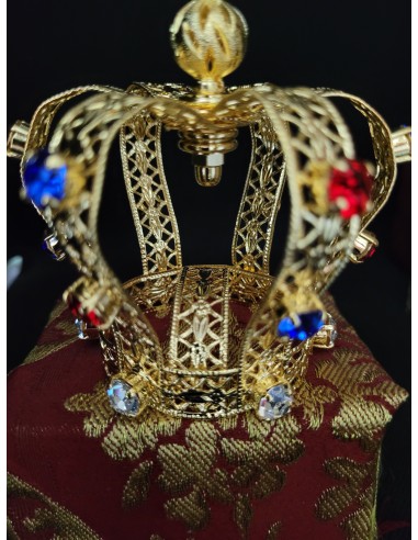 Corona imperiales piedras